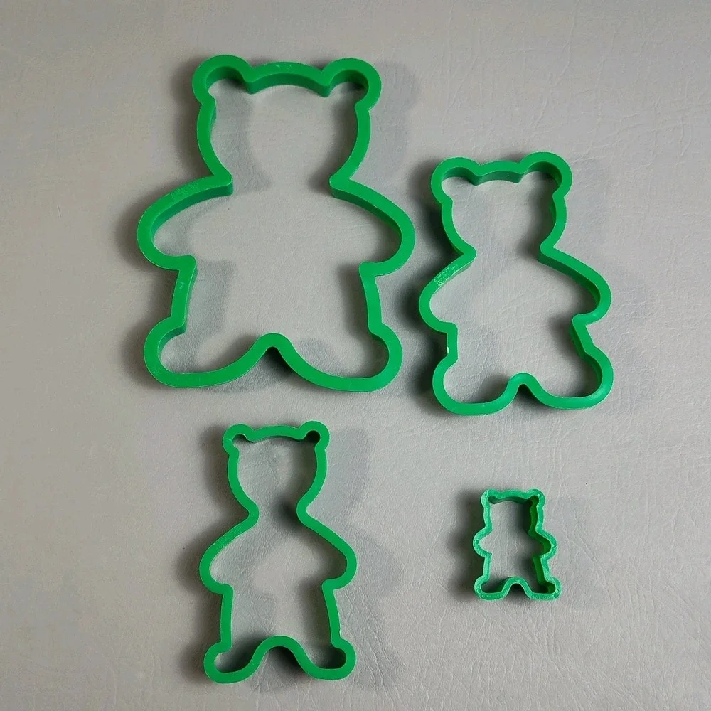 Vtg. Wilton Cookie Cutter Teddy Bear Family Set Of 4Green 1991 6
